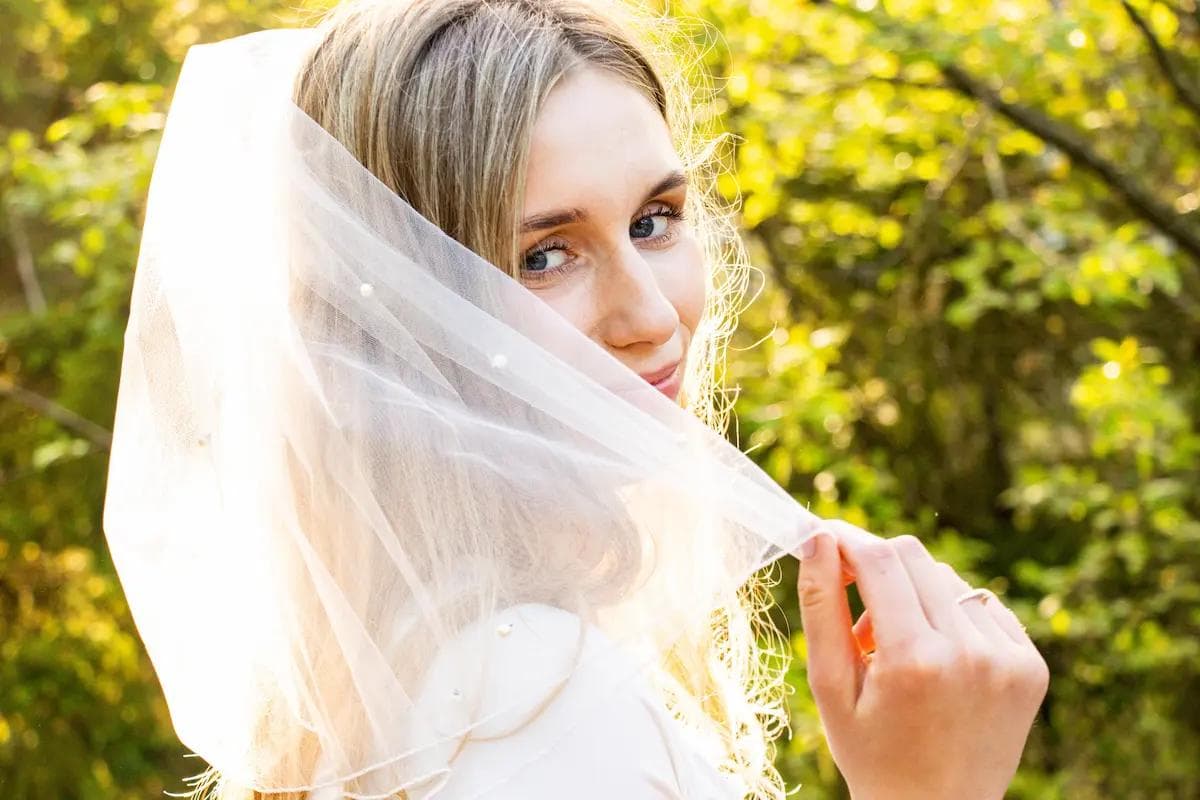 Fotografia ślubna – jak wybrać fotografa i stworzyć wyjątkową pamiątkę na całe życie?